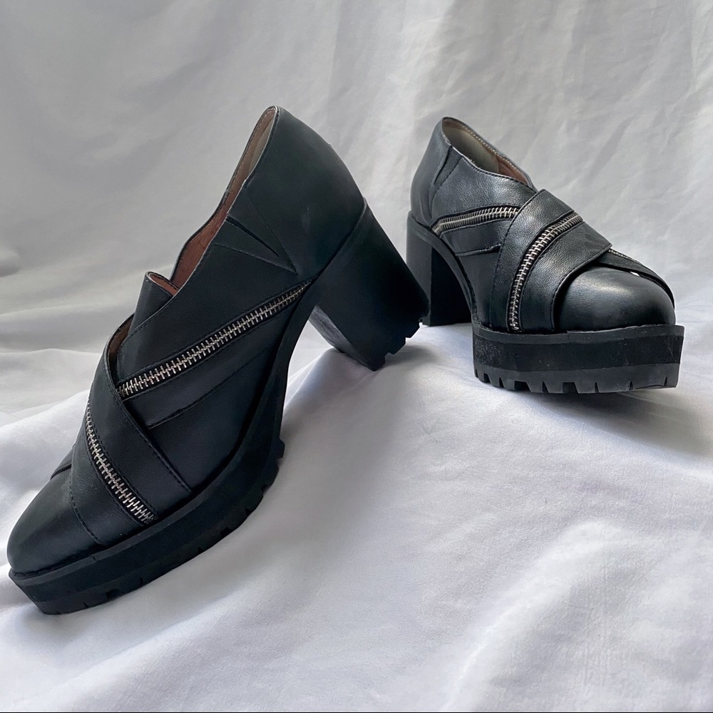 Jeffrey Campbell Chunky Heel Platform Pump - 8